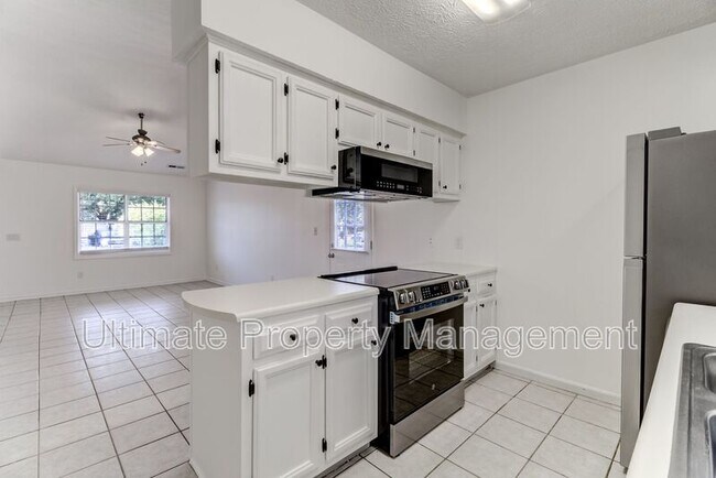 Building Photo - 3811 Doe Clearing Ct