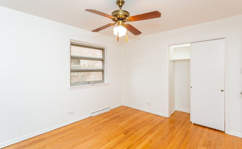 Building Photo - 10454 S Claremont Ave