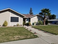 Building Photo - 901 Hedstrom Rd