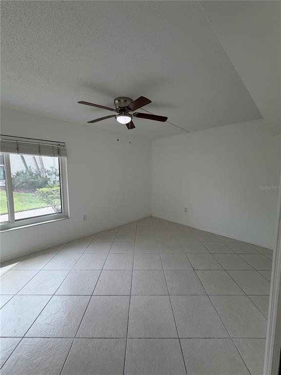 Building Photo - 2205 Belleair Rd