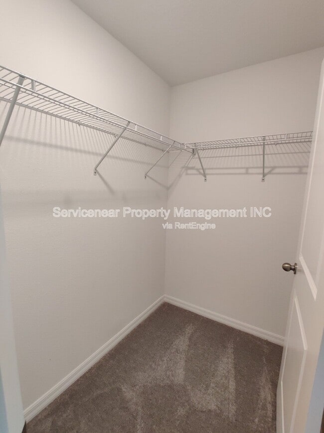Building Photo - 23251 Willow Glen Way