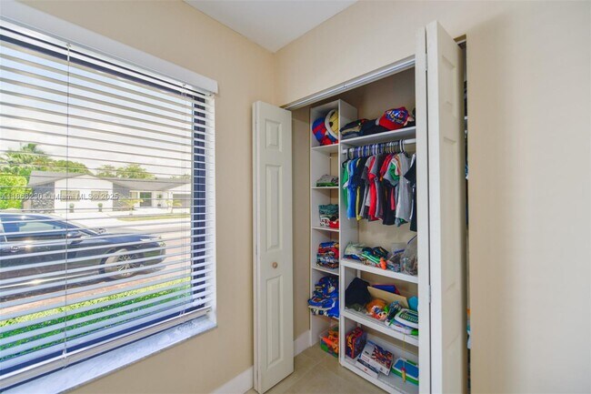 Building Photo - 12710 SW 119th St