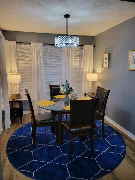 Building Photo - 9351 Kempton Manor Ct
