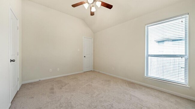 Building Photo - 5903 Falling Briar Lane