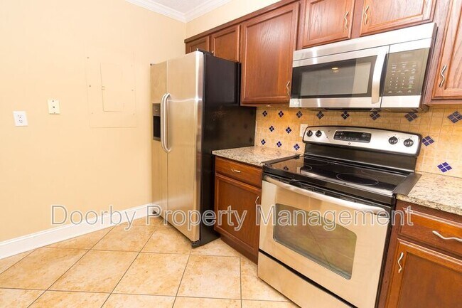 Building Photo - 1131 Stringers Ridge Rd