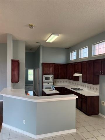 Building Photo - 4400 Foxtail Ln