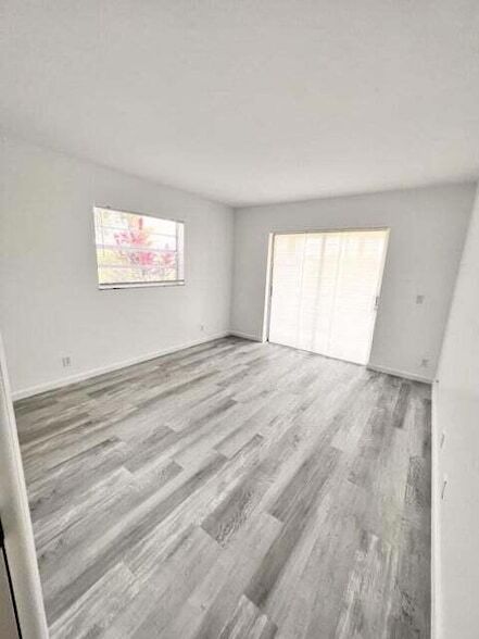 Building Photo - 58 Normandy Ln