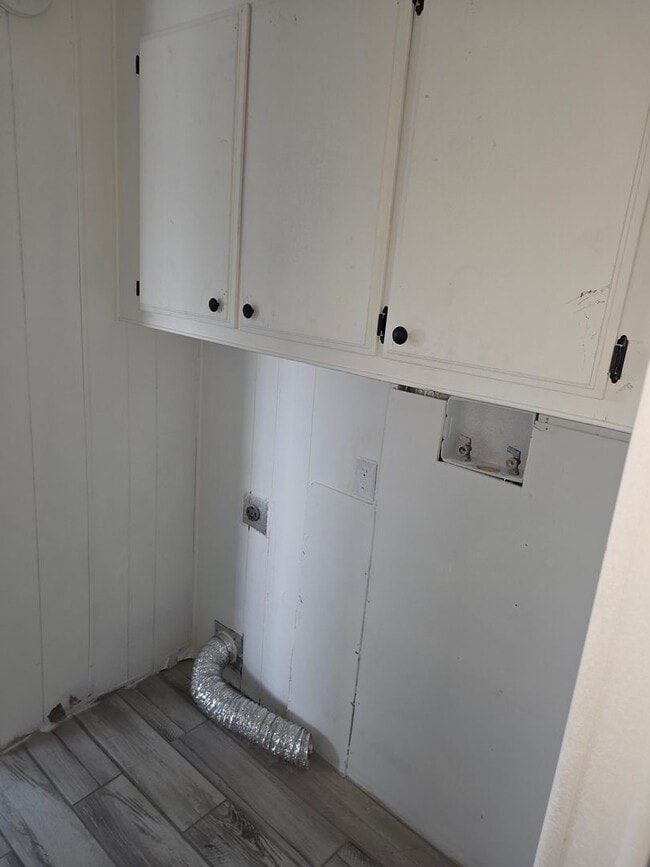 Building Photo - Newly Remodeled 2 bed/2 bath Manufactured Home with covered patio in BHC!