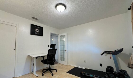 Building Photo - 3552 S Gateway Blvd