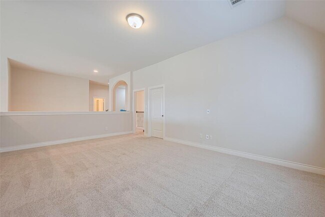 Building Photo - 27906 Colonial Point Dr