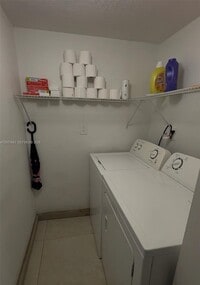 Building Photo - 7931 W 29th Ln