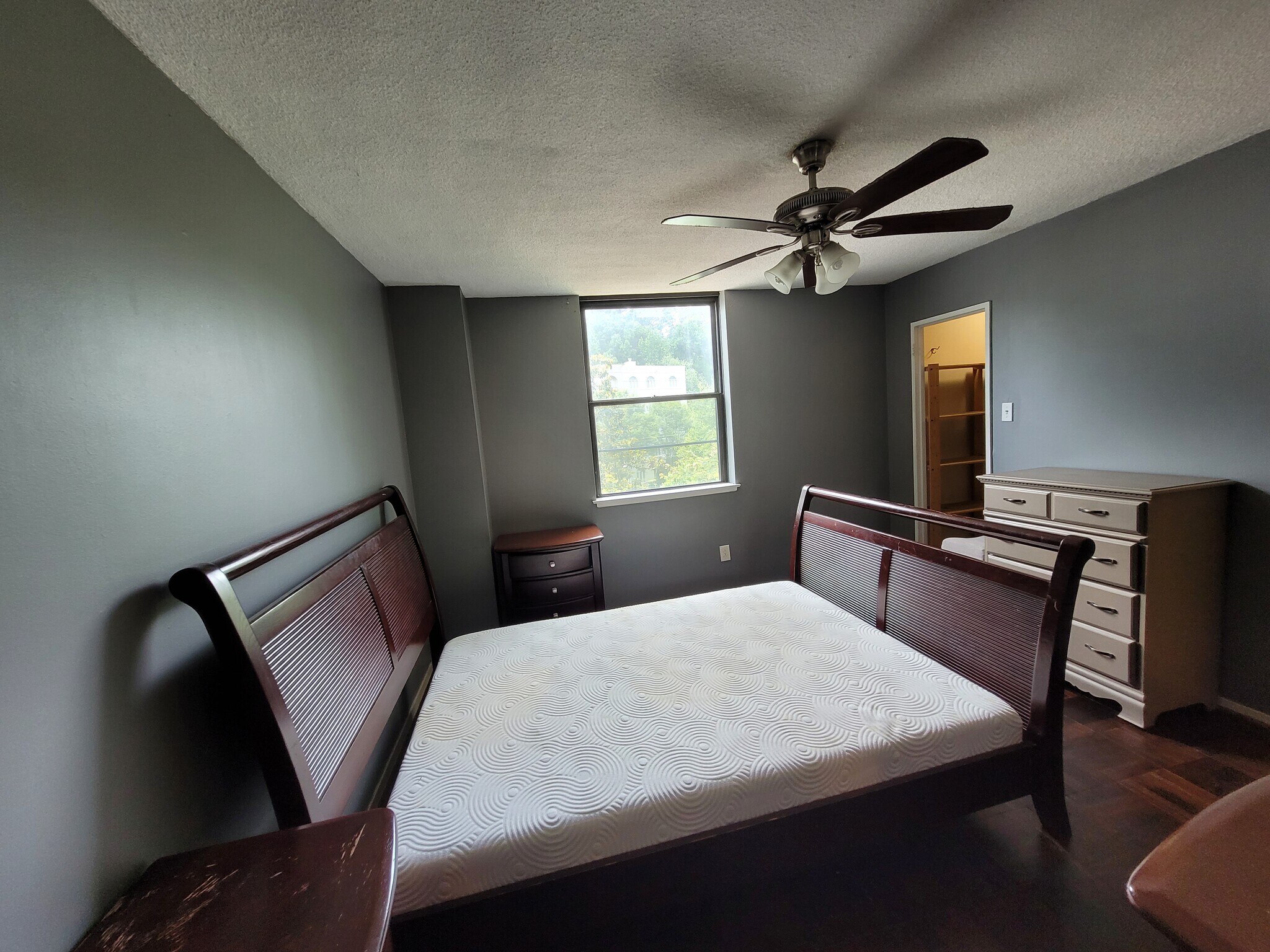 Master Bedroom - 2965 Pharr Court South NW
