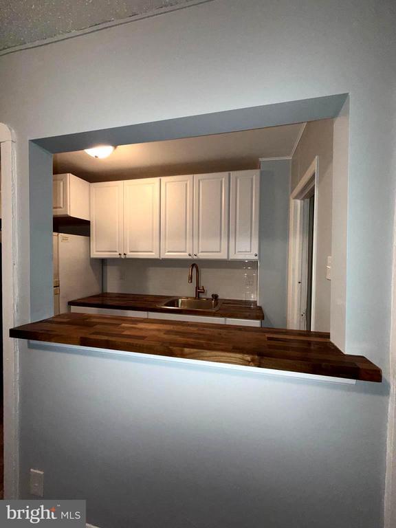 Building Photo - 517 Littlecroft Rd