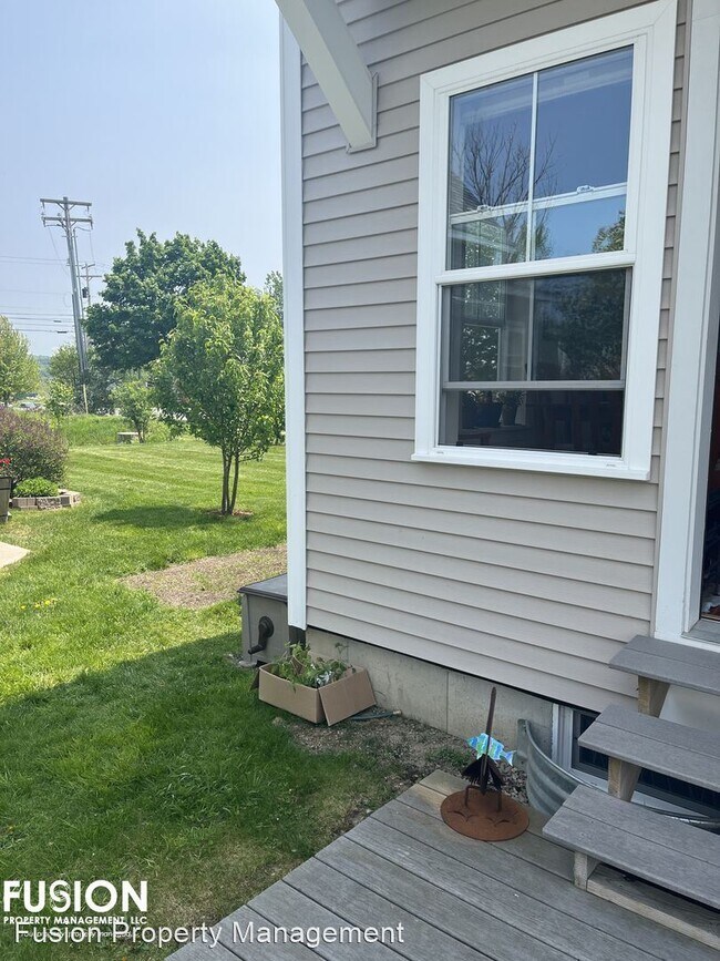 Building Photo - 2 br, 2.5 bath House - 125 Rye Circle