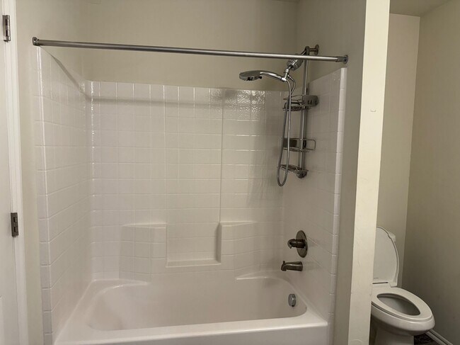 Building Photo - 11016 NW 100th St