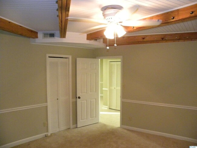 Building Photo - 3015 Old Railroad Bed Rd