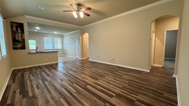 Building Photo - 9611 Tipton Sands Dr