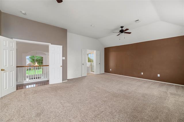 Building Photo - 9862 Red Cedar Dr