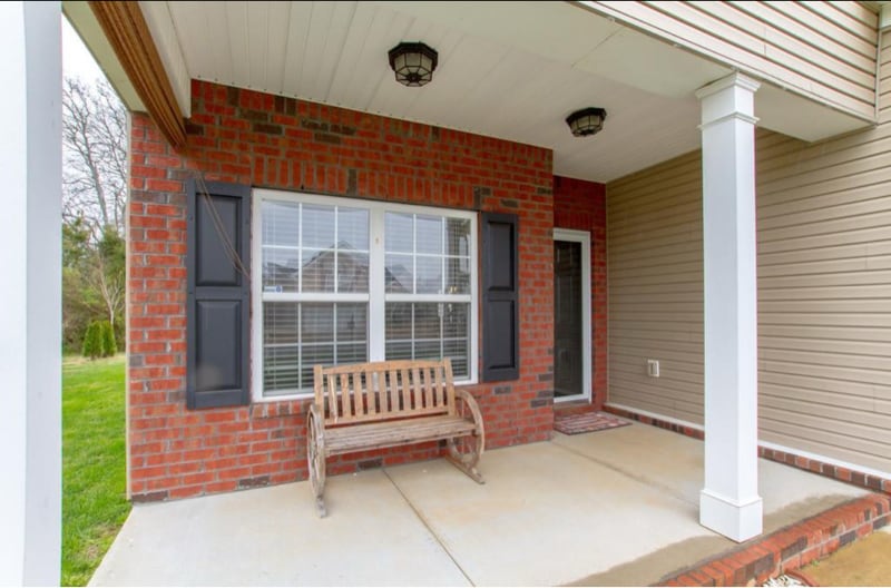Building Photo - 379 Sarava Ln