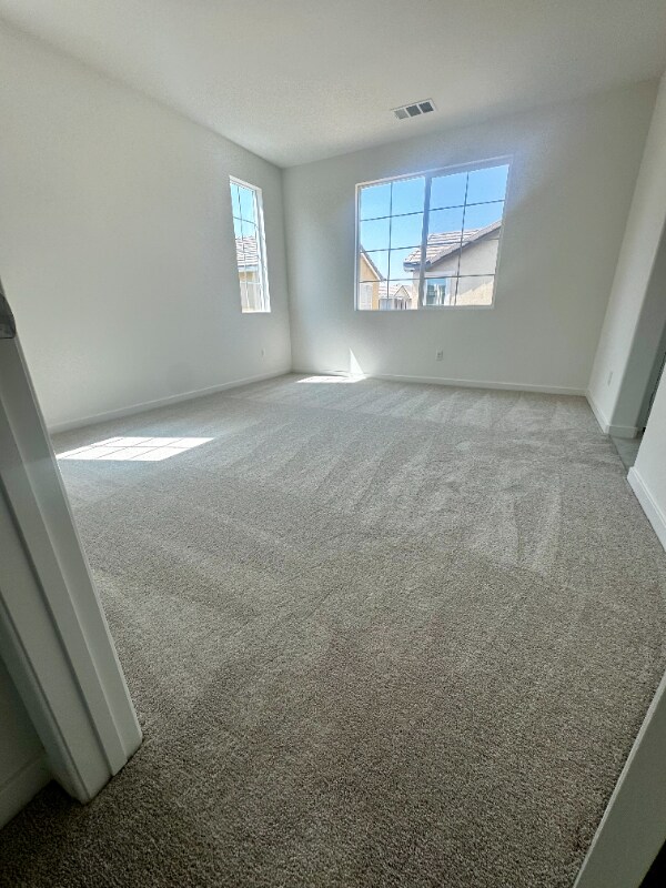 Building Photo - 16185 Lozano St