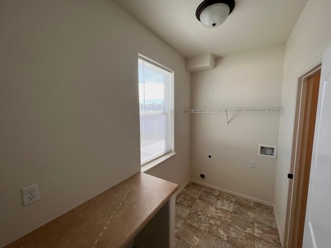 Building Photo - 2670 Turquoise St