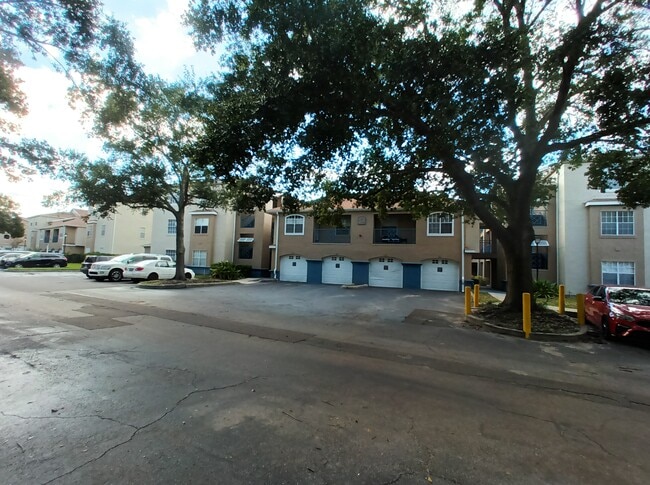 Building Photo - 7330 Westpointe Blvd