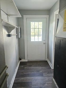 Building Photo - 1155 Hartzell St