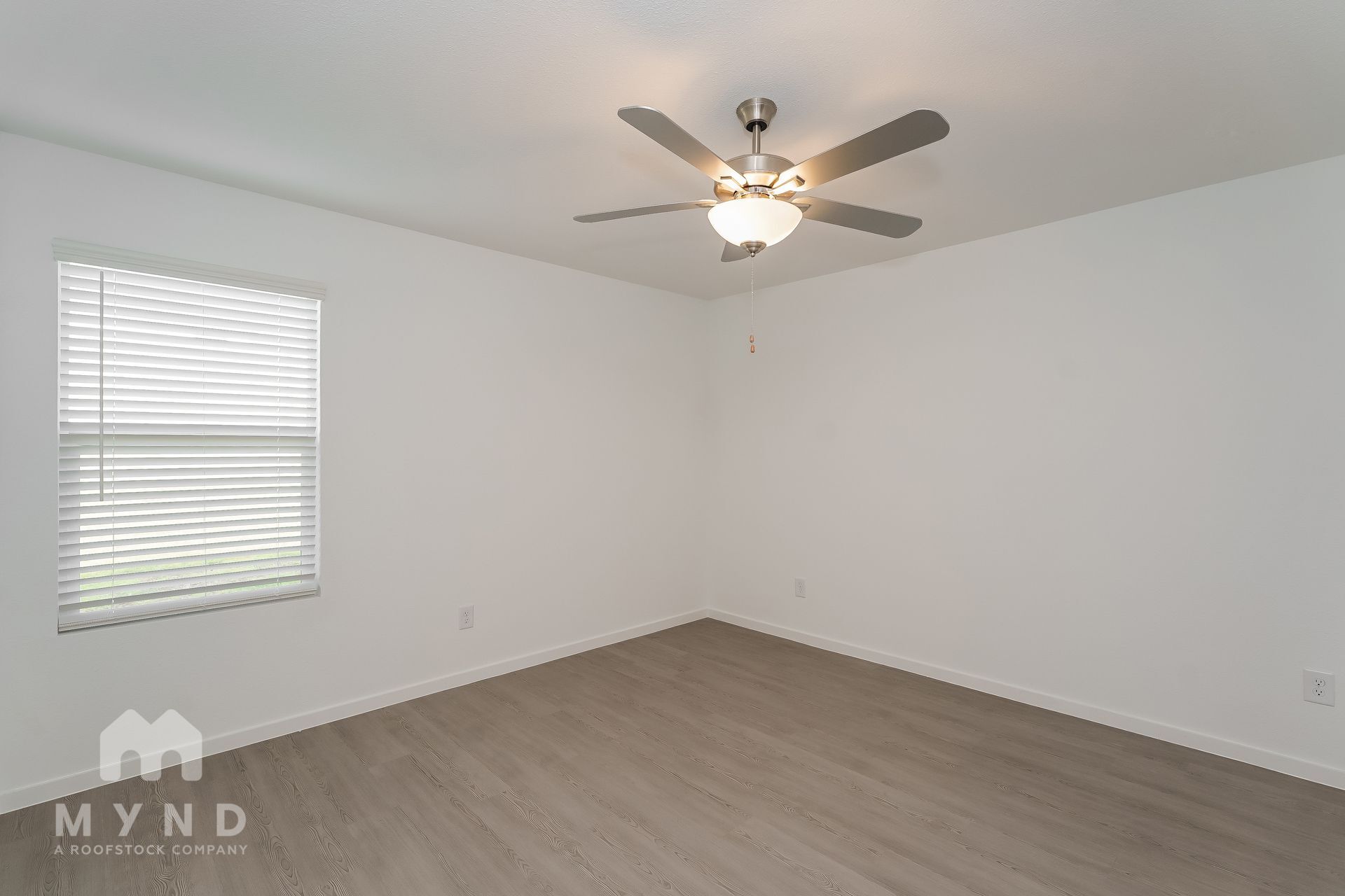 Building Photo - 2728 River Knl Ln
