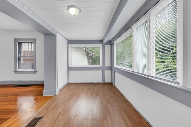 Building Photo - 1309 St Marys Blvd