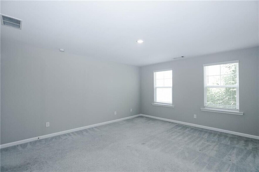 Building Photo - 4355 Magpie Dr