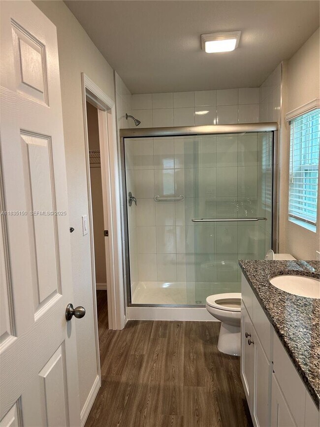 Building Photo - 3415 20th St W