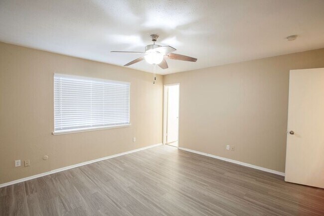 Building Photo - 5308 Gates Dr