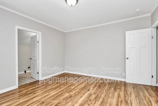 Building Photo - 818 Frederick St