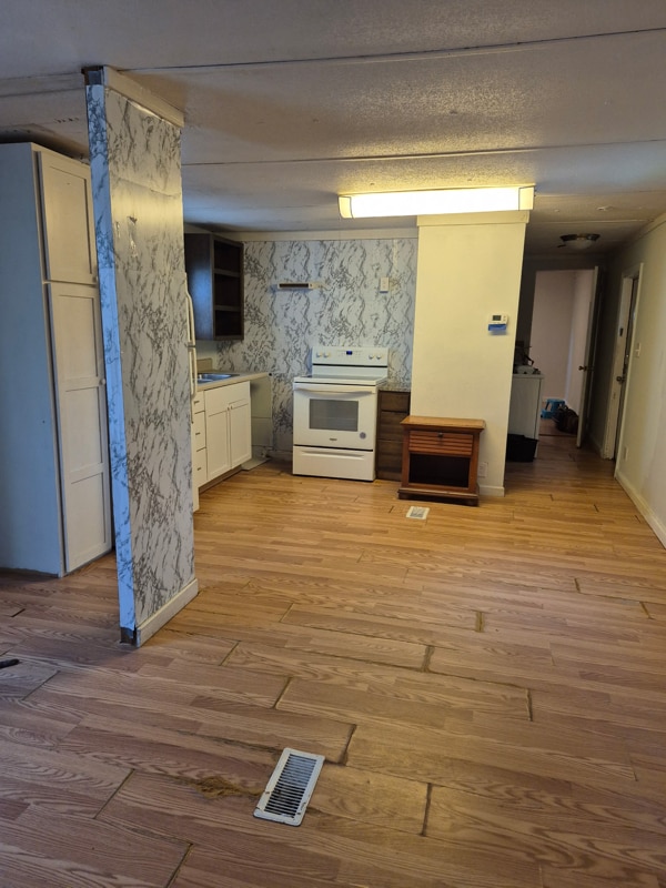 Building Photo - 1082 Tigger Loop