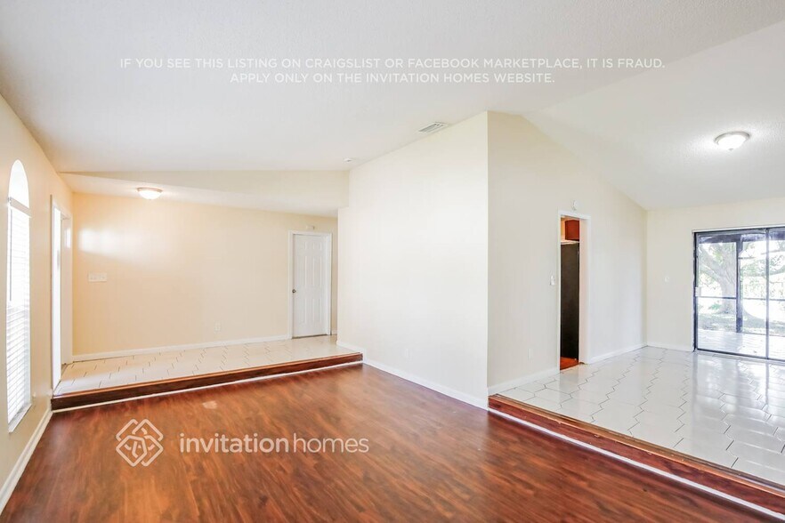 Building Photo - 9440 NW 13th St