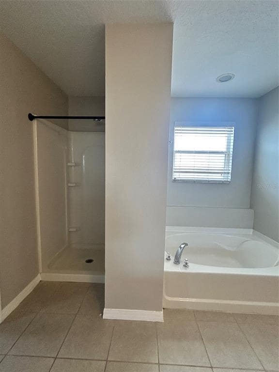 Building Photo - 1244 Ocklawaha Dr