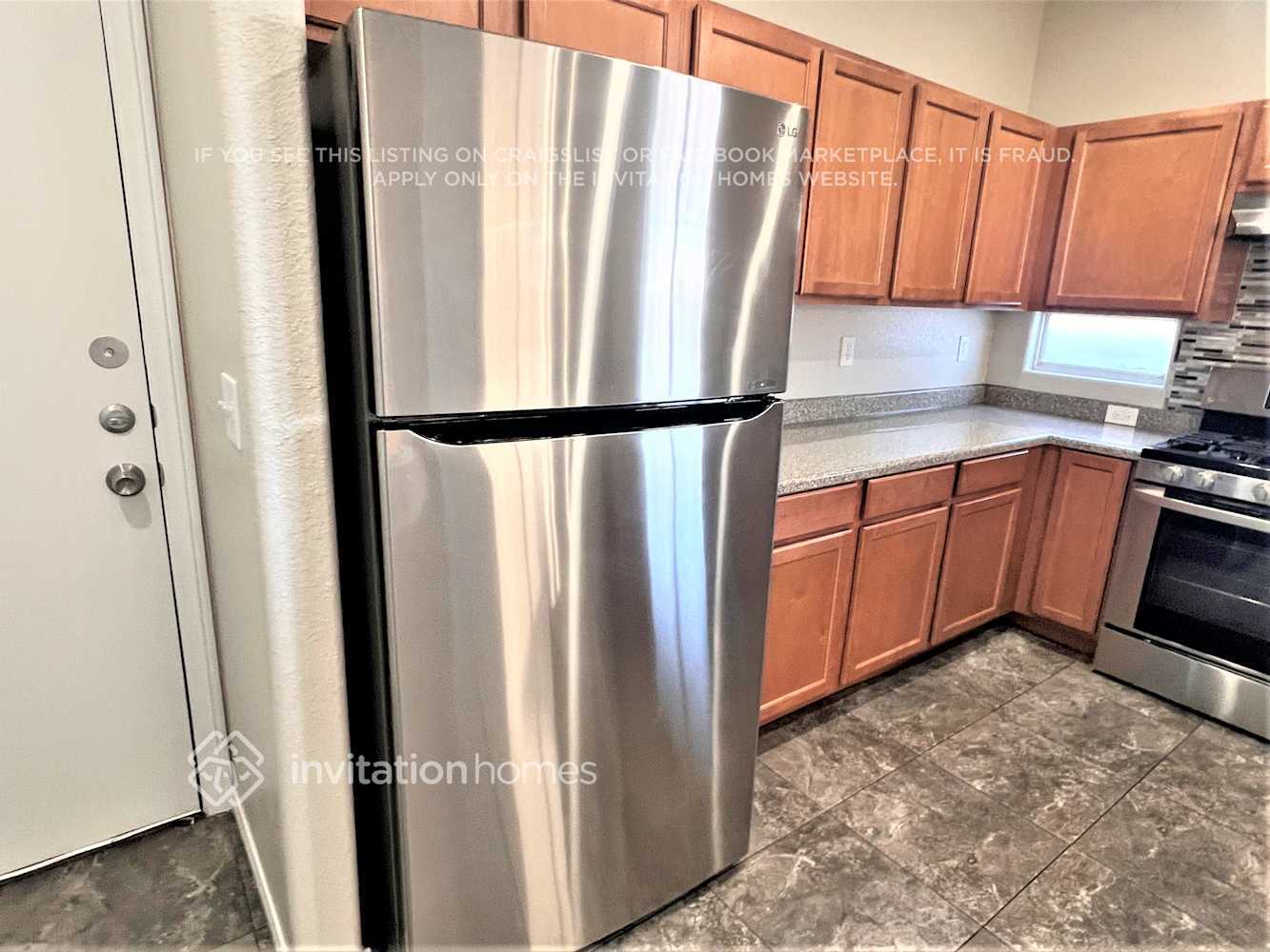 Building Photo - 708 Emerald Idol Pl