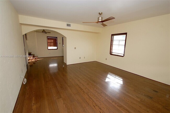 Building Photo - 1525 Pennsylvania Ave