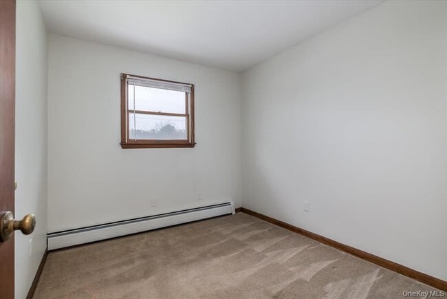 Building Photo - 18 Brandywine Dr
