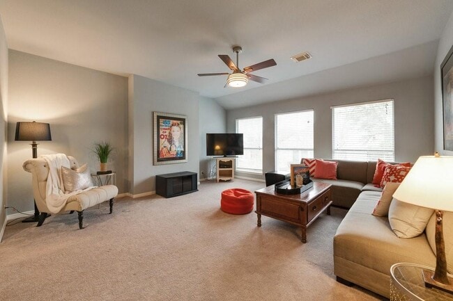 Building Photo - 14403 Olive Hill Dr