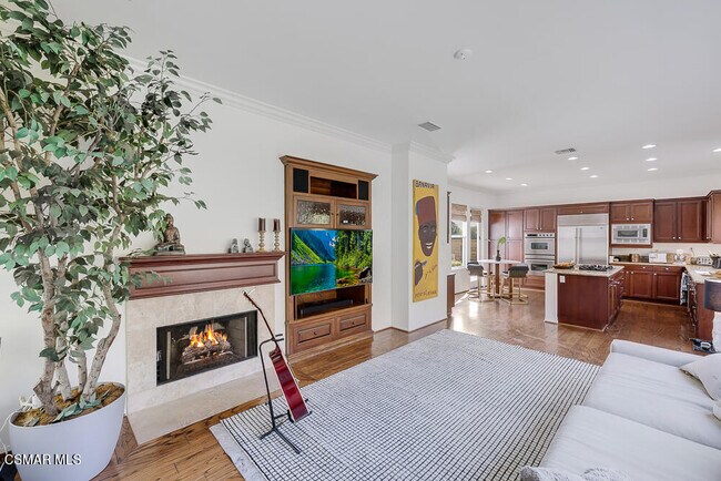 Building Photo - 6103 Deerhill Rd