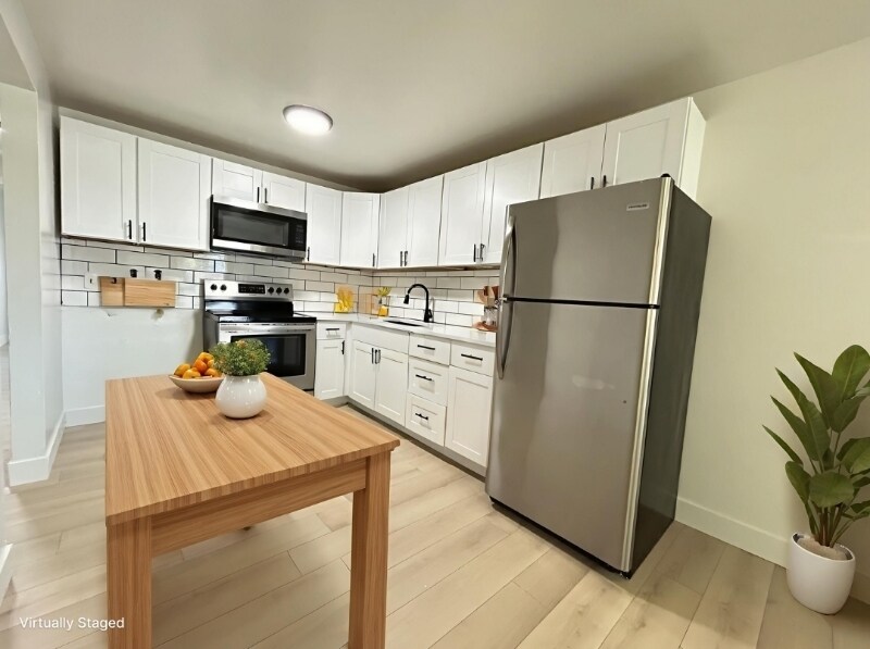 Building Photo - 1801 Parkway Blvd