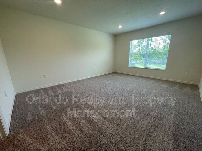Building Photo - 1529 Venice Ln