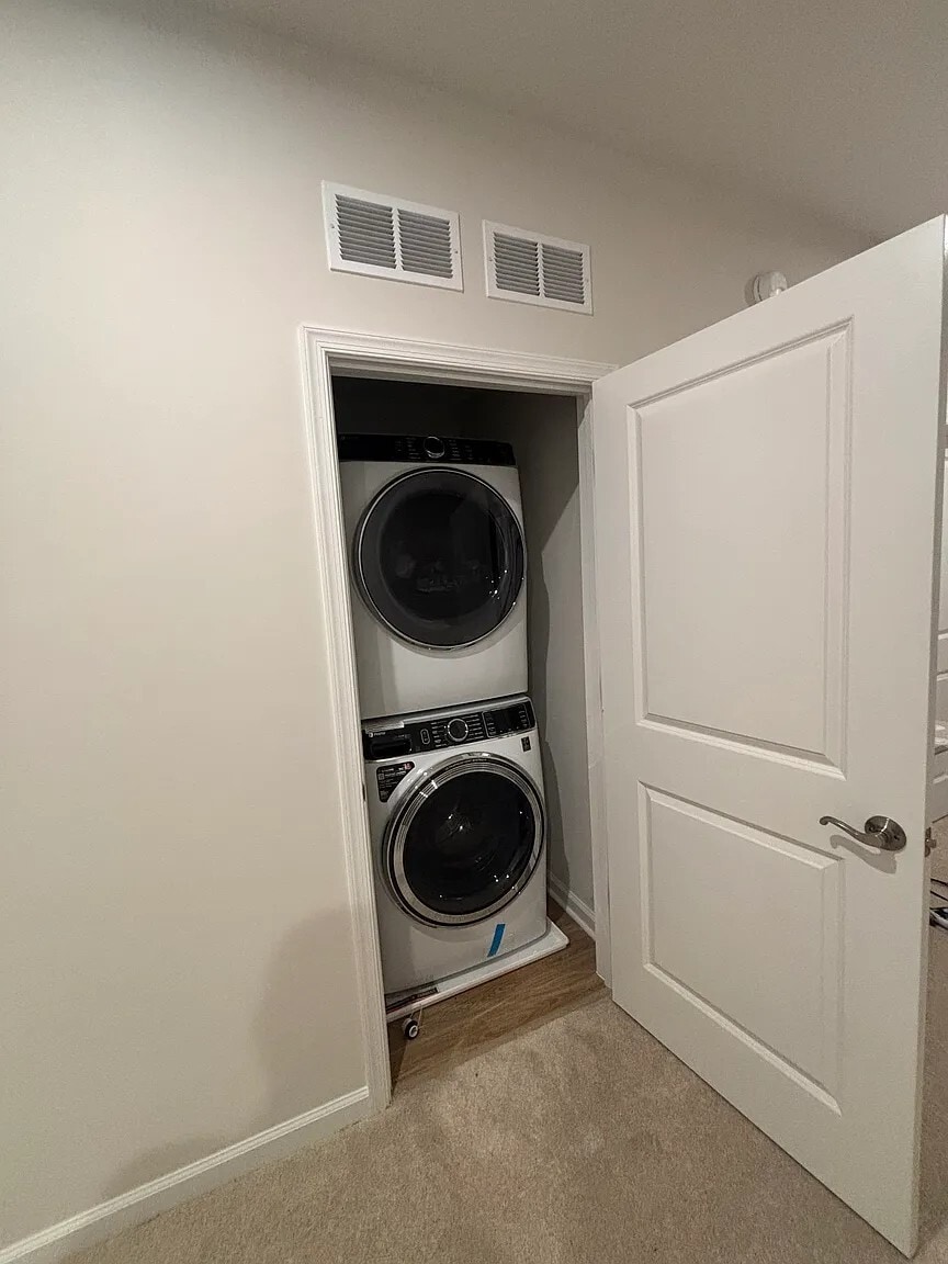 Laundry Area - 6049 Beake St