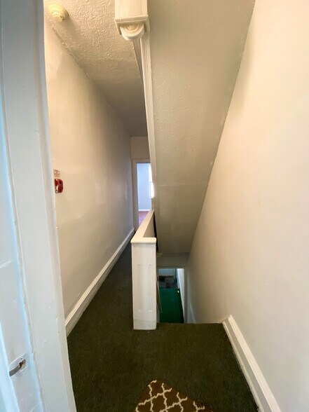 Hallway - 1414 Snyder Ave