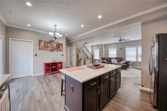 Building Photo - 109 Shaley Dr