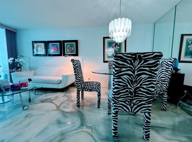 Building Photo - 2030 S Ocean Dr