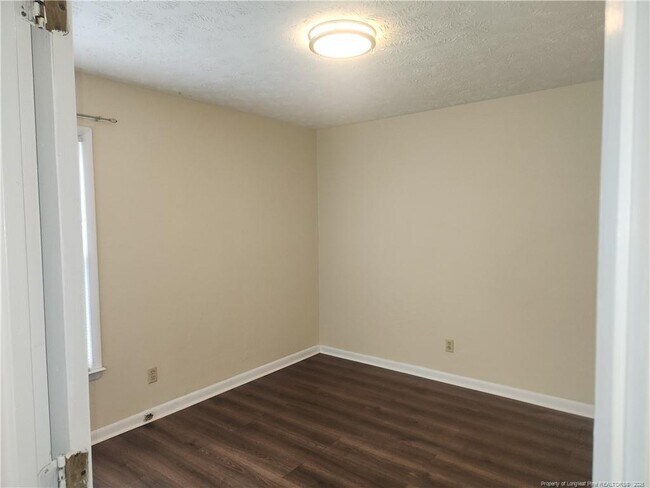Building Photo - 6837 Marlowe Dr