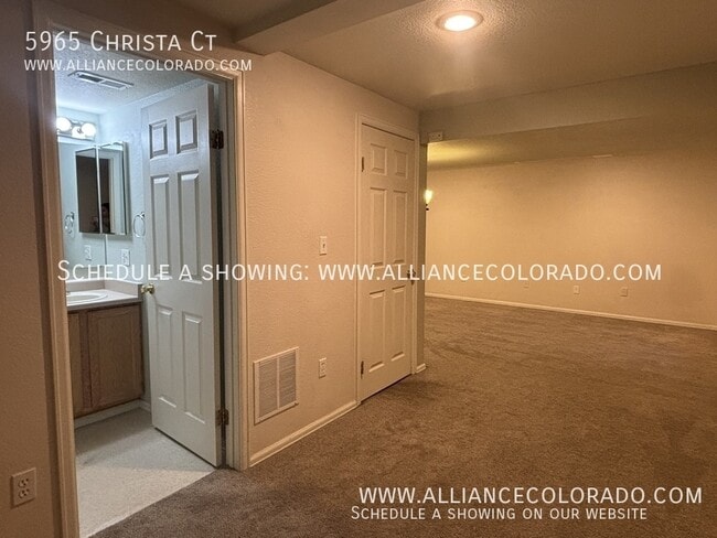 Building Photo - 5965 Christa Ct