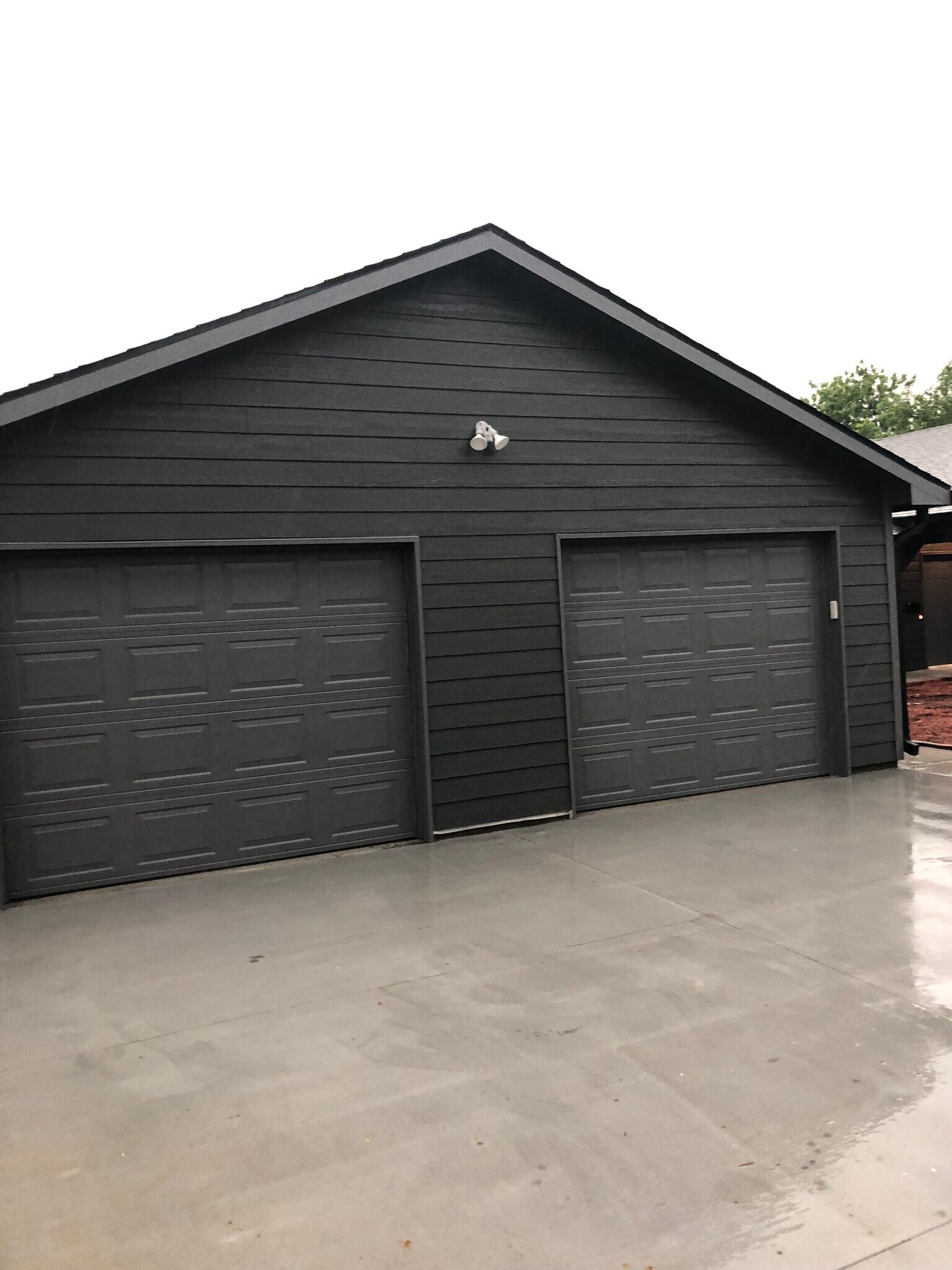 Building Photo - 3630 W Maple St